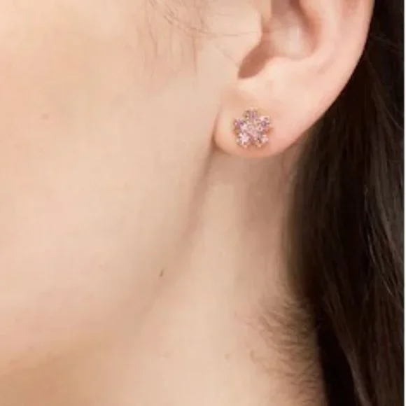 ♠️ Kate Spade ♠️️️️️ Pink Flower Stud Earrings - Picture 4 of 7
